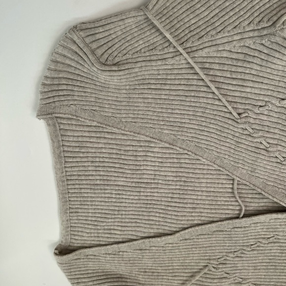 Lauris Long Sleeve Merino Wool Mini Sweater Dress
JACQUEMUS - Picture 7 of 16